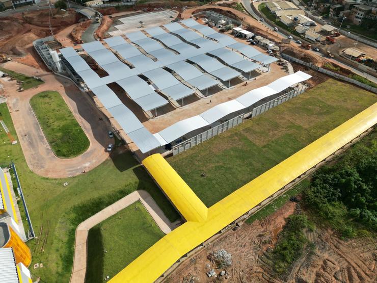 Construção de Terminal de Integração de Transporte Coletivo e Sistema Viário na Estação Águas Claras, Salvador/BA.